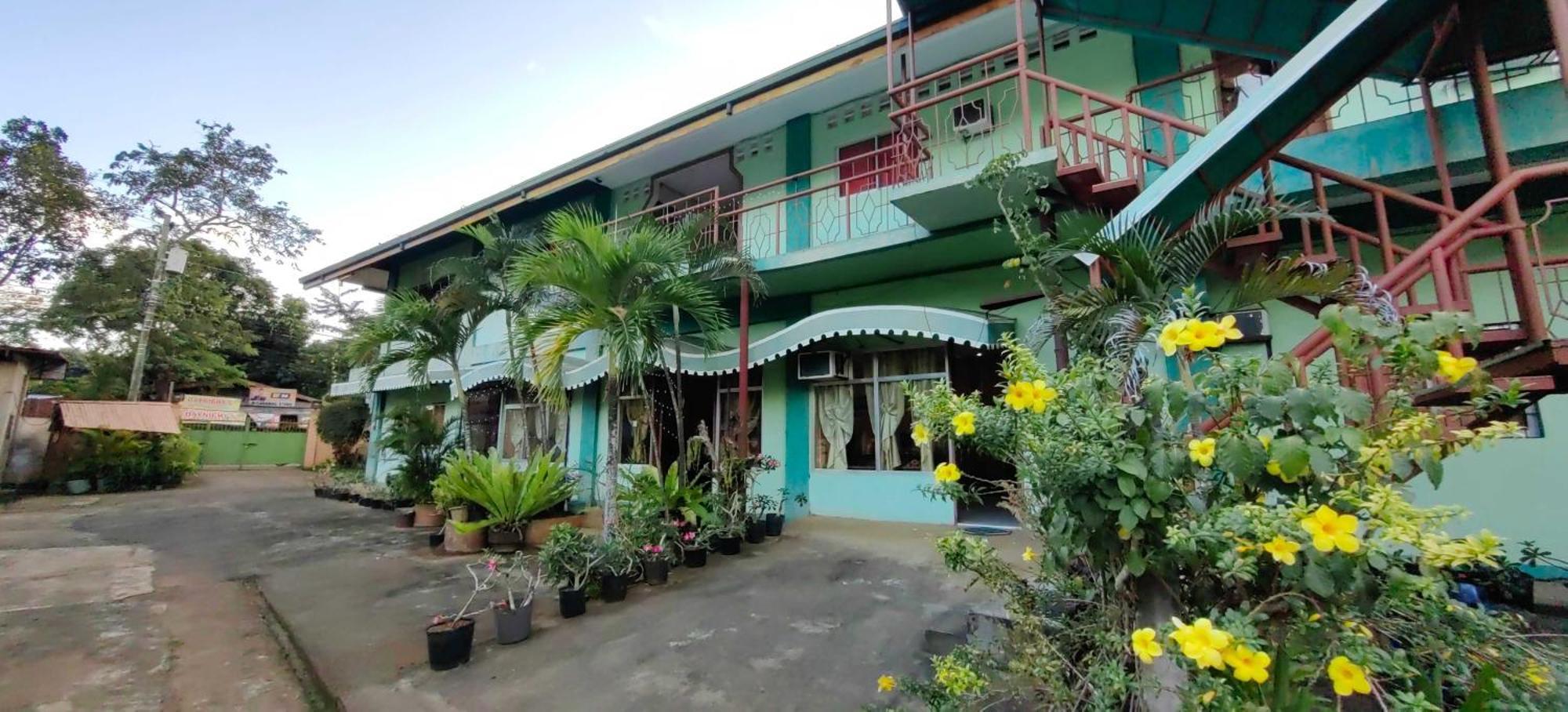 Oyo 1038 William Hearts Pension Puerto Princesa Exterior photo